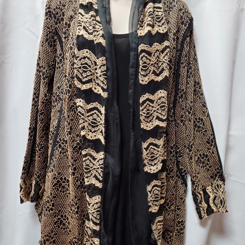 BLACK/GOLD MEDIUM LACE JACKET